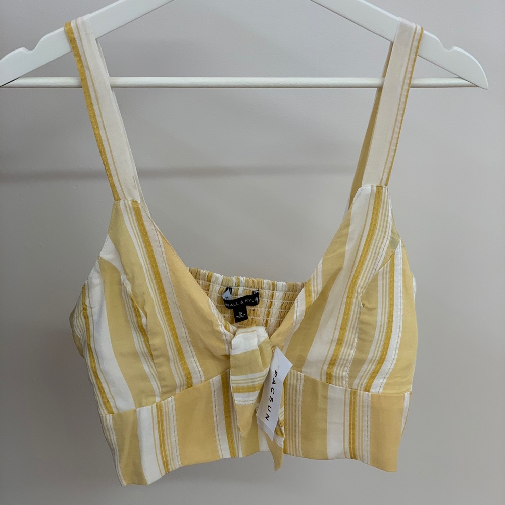 Kendall & Kylie Pac Sun Crop Top